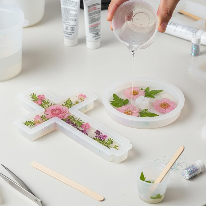 Two silicone molds with a base - Candle Making Classes 评论和价格