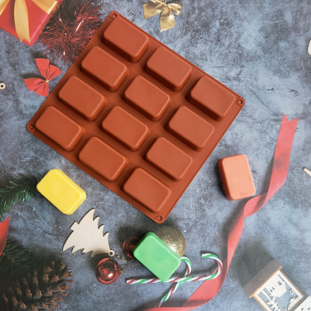 12 Cavity Square Silicone Soap - Candle Making With Beeswax 评论和价格